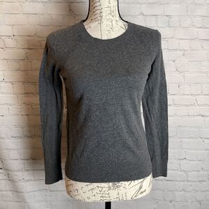 Banana Republic Gray Knit Sweater